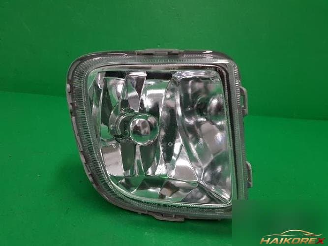 Hyundai Starex 2006 — противотуманная фара правая 922024A600