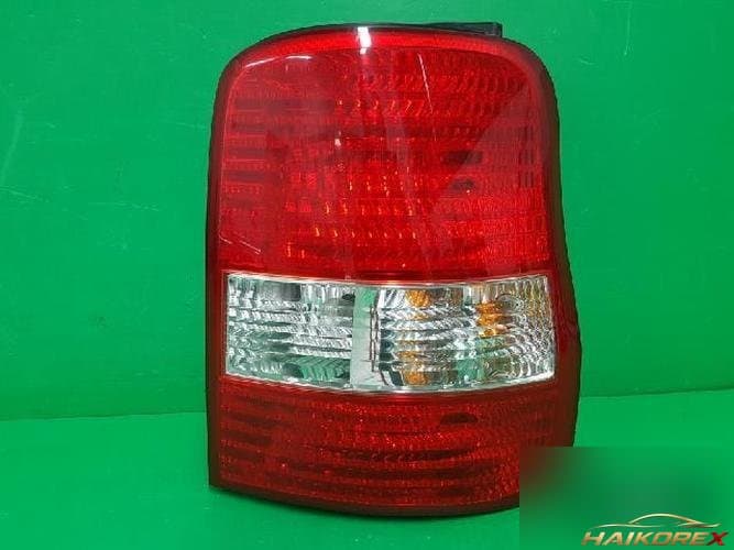 Kia Carnival 2002 — фонарь задний комбинированный правый (со стороны пассажира) 0K53A 51150 7