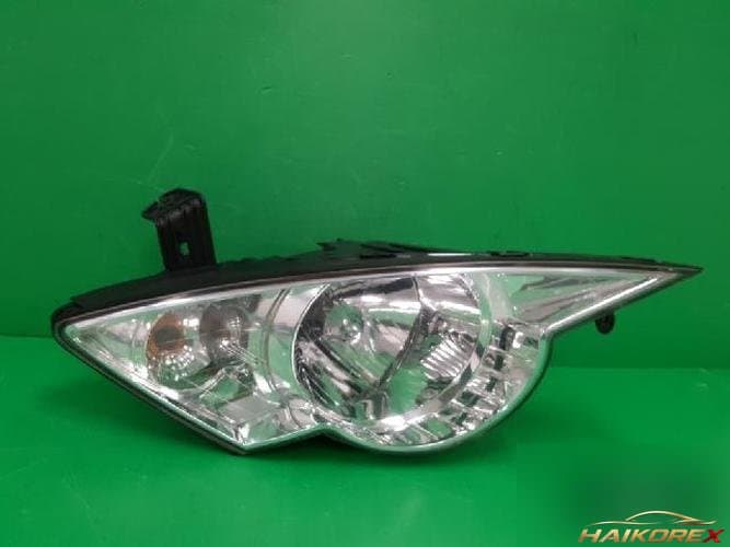 KG Mobility Actyon 2006 — фара головного света правая 8310231103