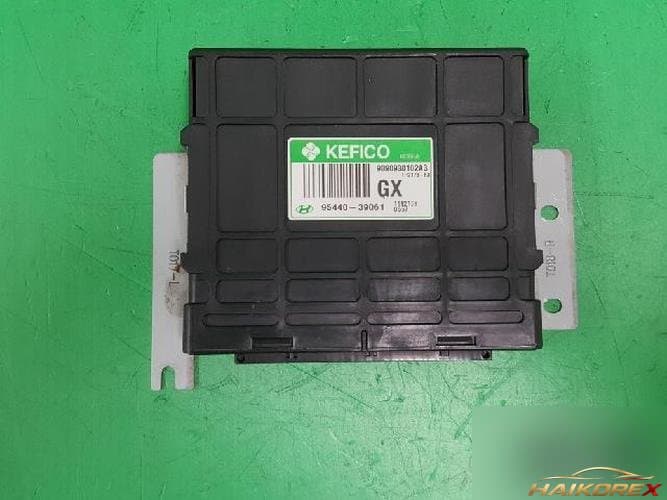 Hyundai Sonata 2002 — блок управления коробкой (TCU) 95440 39061