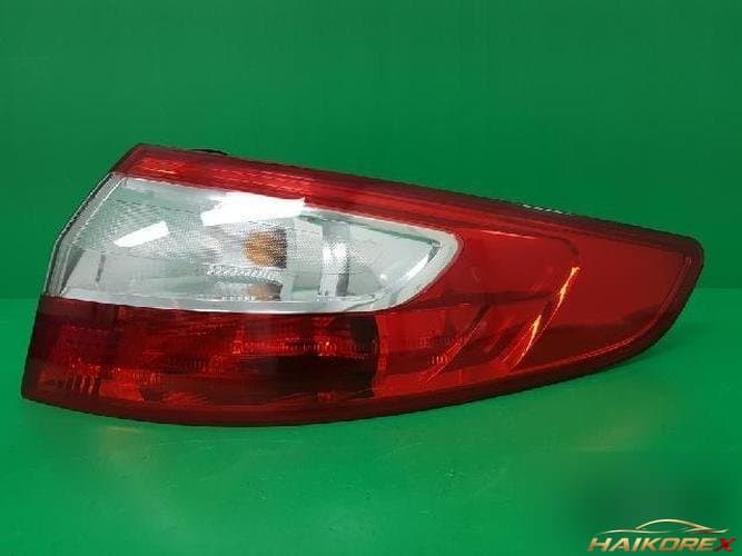 Renault SM3 2011 — фонарь задний правый 265500016R