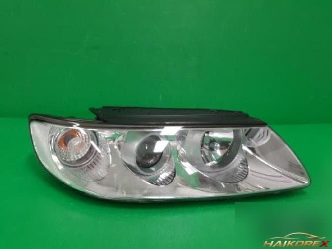Hyundai Grandeur 2009 — фара головного света правая 921023L300