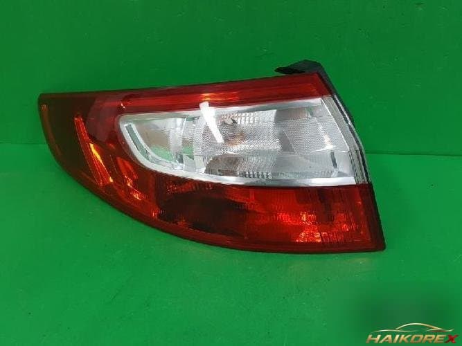 Renault SM3 2010 — фонарь задний левый (комбинированный) 265550016R