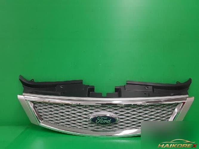 Ford Five Hundred 2006 — решётка радиатора 5T5X 8700 AC