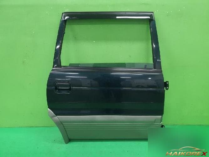 Hyundai Santa Mo 2000 — дверь задняя правая 77020M2001
