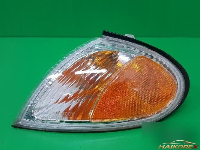 Hyundai Avante 2000 — повторитель поворота левый 9230129520