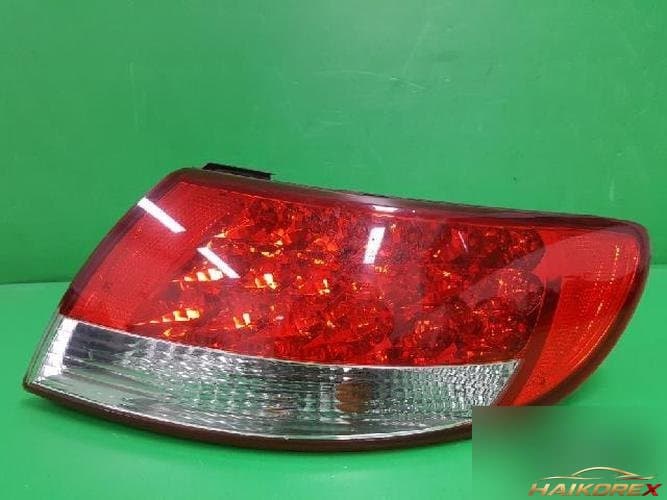 Hyundai Grandeur 2006 — фонарь задний правый (комбинированный) 924023L001
