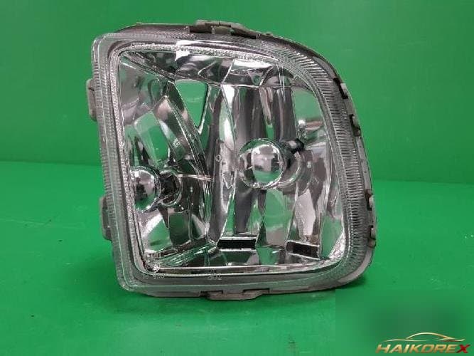 Hyundai Starex 2006 — противотуманная фара правая 92202 4A600