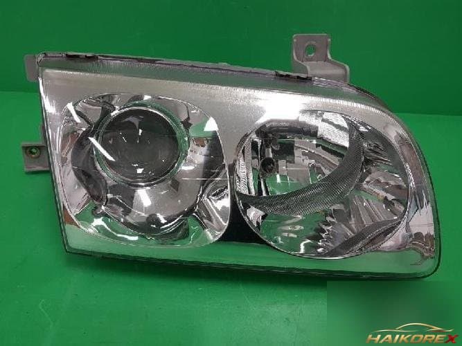 Hyundai Trajet 2007 — фара правая 92102 3A500 3