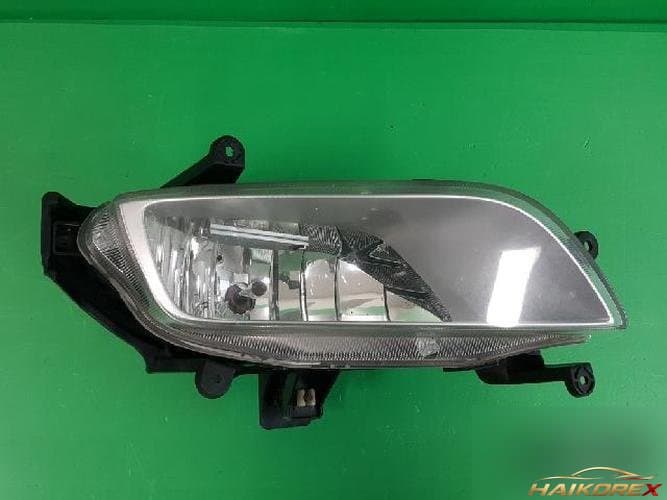 Hyundai Grandstarex 2008 — противотуманная фара правая (пассажирская) 92202 4H000