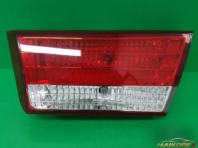 Hyundai Sonata 2006 — задний фонарь (белый, багажник) 92404 3K000