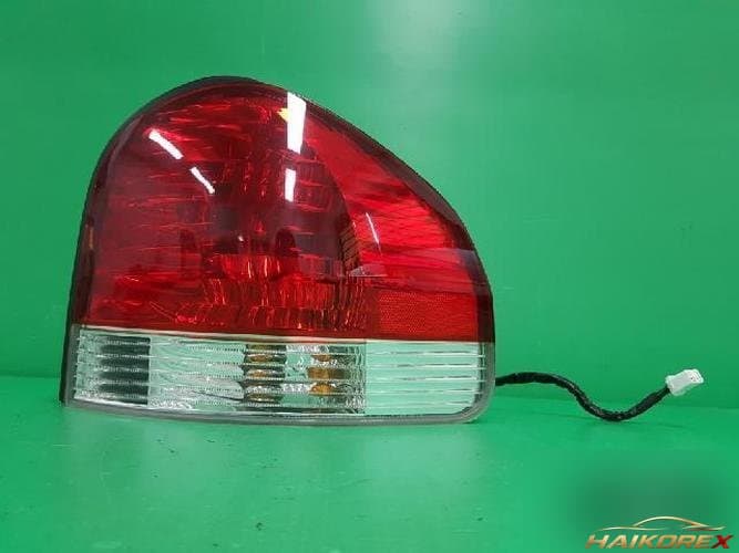 Hyundai Santa Fe 2005 — задний комбинированный фонарь правый (пассажирский) 92402 26500 3