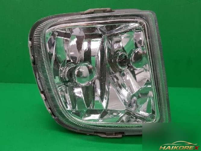 Hyundai Grand Starex 2006 — противотуманная фара правая 922024A600