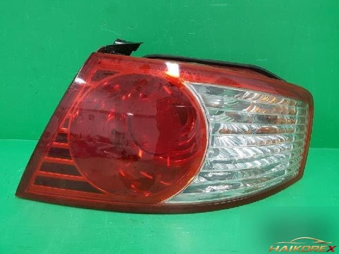 Kia Opirus 2003 — комбинированный фонарь задний правый 924023F000