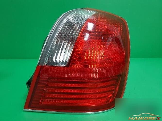 Hyundai Grandeur 2003 — комбинированный задний фонарь правый 92402 39700 4