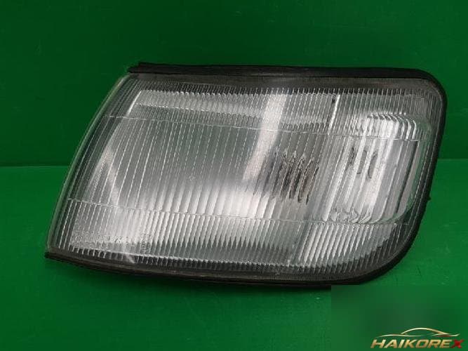 Hyundai Santamo 2000 — повторитель поворота левый 92303 M2000