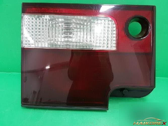 KG Mobility Musso EV 2002 — фонарь в крышку багажника правый 8360205801