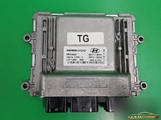Hyundai Grandeur 2010 — блок управления двигателем ECU 39111 3E511