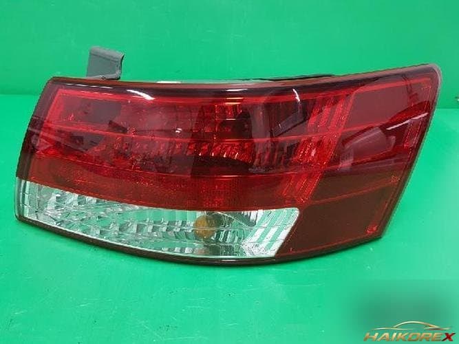 Hyundai Sonata 2005 — комбинированный фонарь задний правый (92402 3K000 2)