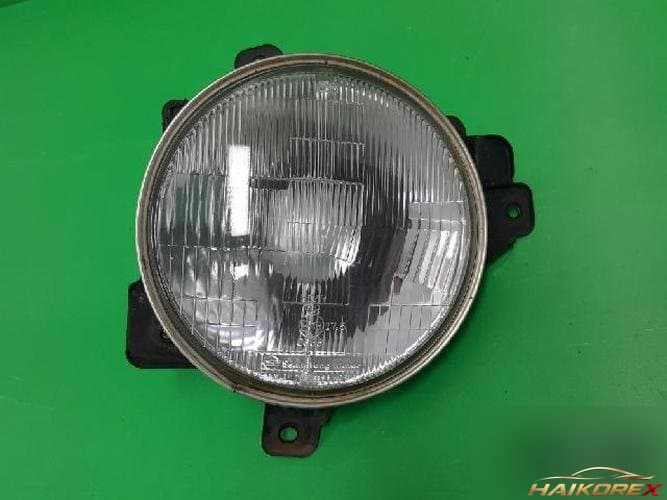 KG Mobility Korando 2002 — фара правая 8310206100