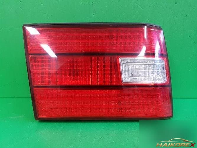 Lexus LS 1998 — накладка двери задней левой