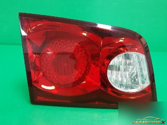 Kia Sorento 2006 — обшивка левой задней двери 92405 2G0