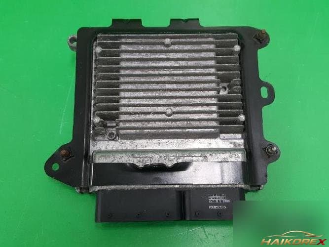 Jeep Compass 2008 — блок управления двигателем ECU 68027210AC