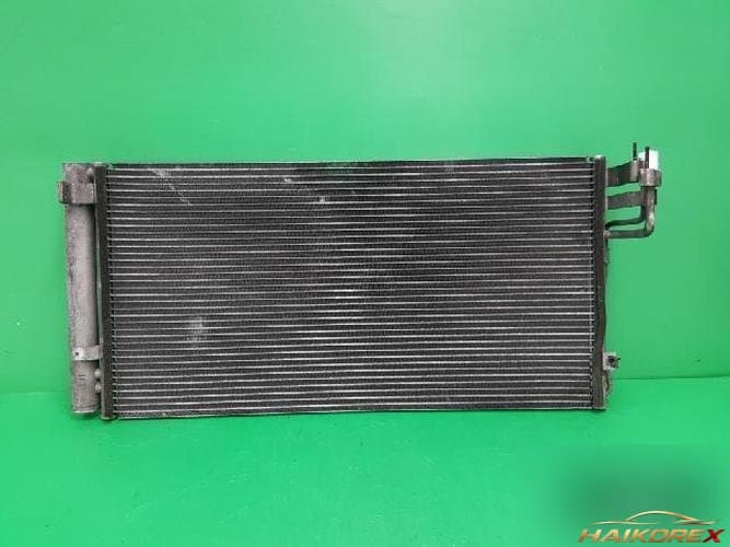 Hyundai Trajet 2006 — конденсор кондиционера 976063A100