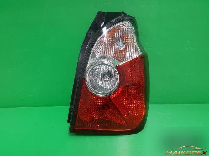 Hyundai Terracan 2002 — задний комбинированный фонарь правый (пассажирский) 92402H1110