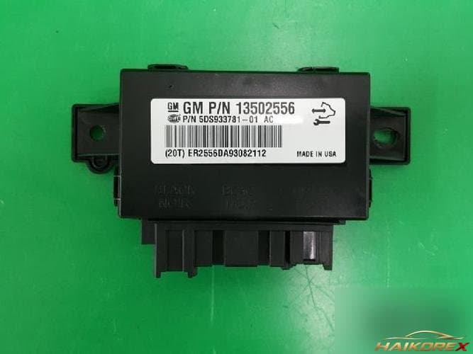 Daewoo Lacetti 2010 — модуль управления подогревом сидений ETACS/BCM 13575063