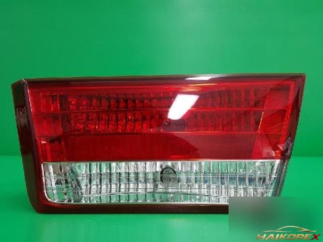 Hyundai Sonata 2006 — фонарь багажника белый 92404 3K000 1