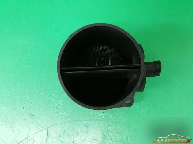 Kia Carnival 2008 — датчик воздушного потока 28110 3C100