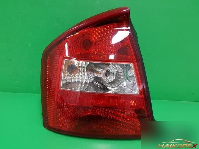 Kia Cerato 2006 — фонарь задний левый (комбинированный) 92401 2F100 8