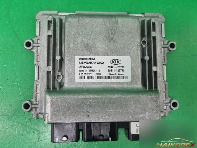 Kia Sorento 2008 — блок управления двигателем ECU 3911125770