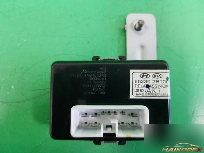 Hyundai Santa Fe 2006 — блок управления ETACS/BCM 95230 2B100