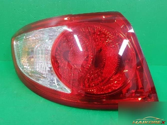 Hyundai Santa Fe 2006 — комбинированный фонарь задний левый (водительский) 92401 2B000 10