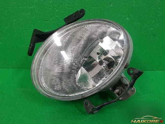 Hyundai Santa Fe 2006 — противотуманная фара левая (водительская сторона) 922012B000