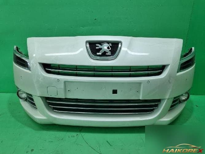 Peugeot 5008 2014 — передний бампер