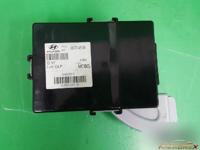 Hyundai Sonata 2012 — модуль ETACS/BCM 957704R100
