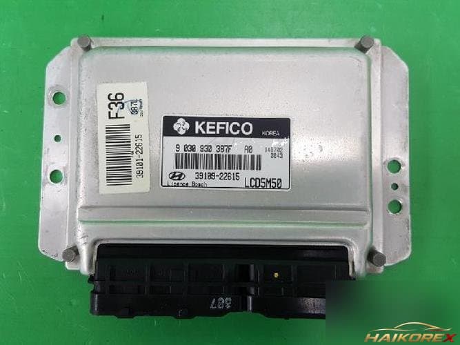 Hyundai Verna 2005 — блок управления двигателя ECU 39109 22615