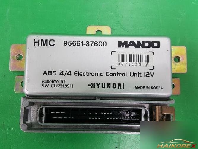 Hyundai Dynasty 1997 — блок ETACS/BCM 95661 37600