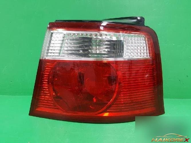 Kia Carens 2003 — комбинированный задний фонарь правый (пассажирский) 0K2FB 51150 2