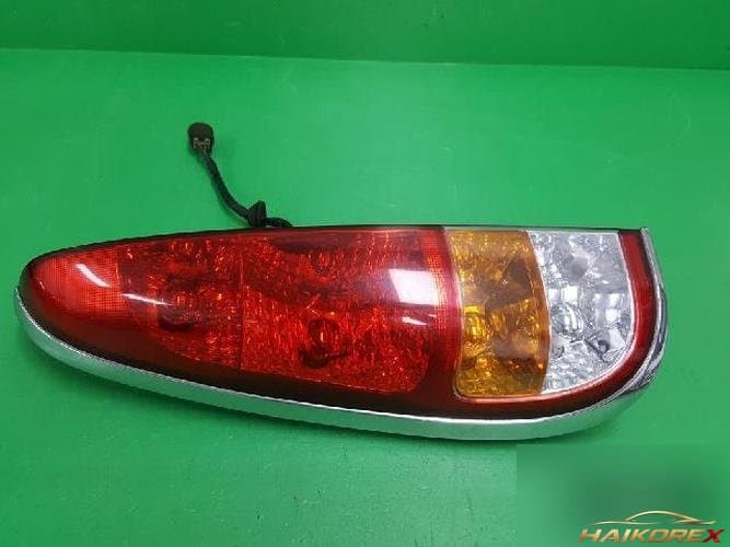 Hyundai Atos 2002 — комбинированный задний фонарь левый (водительский) 92401 02200