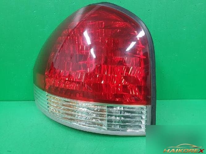 Hyundai Santa Fe 2005 — фонарь задний комбинированный левый 92401 26500 8