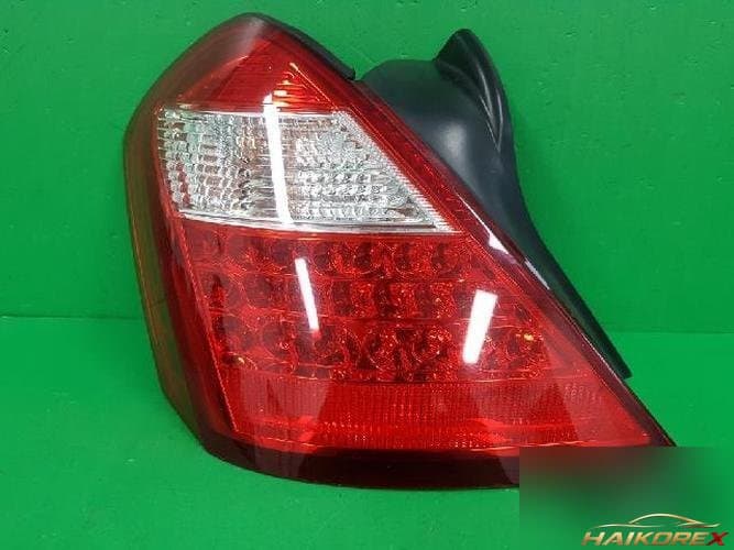 Renault SM7 2009 — фонарь задний левый в сборе 53801 52700