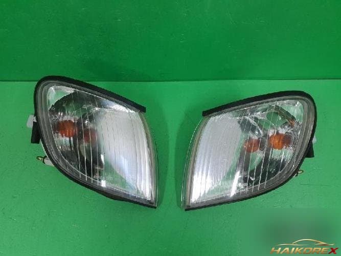 Hyundai Starex 2003 — лампа поворота левая 92301 4A500