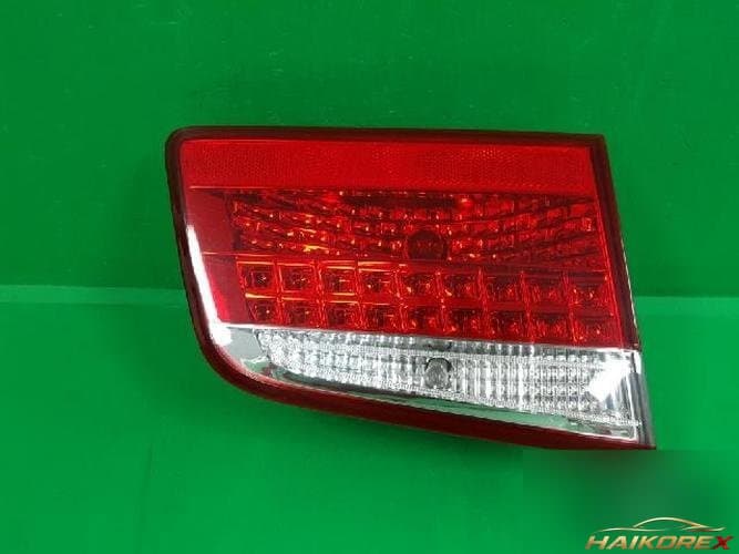 Kia Roche 2008 — накладка задней двери левая 92405 2G100