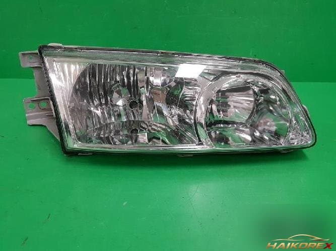 Hyundai Grand Starex 2003 — фара головная правая 92102 4A500