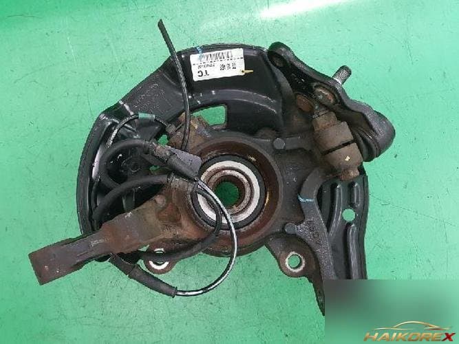 Kia K5 2015 — передний кулак левый 517153S110
