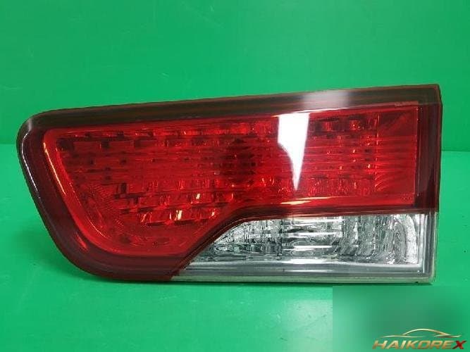Kia Forte 2013 — фонарь багажника (белый) 92404 1M300